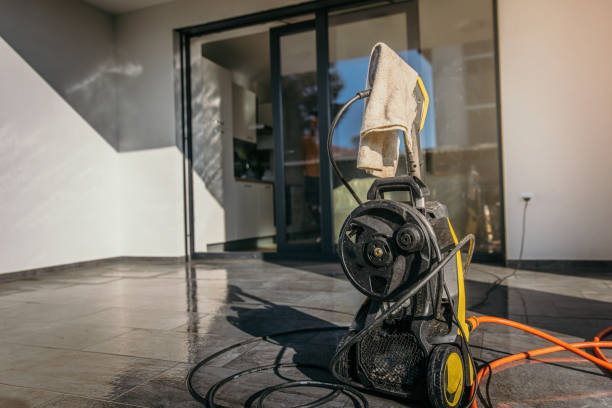 Best Sidewalk and Walkway Cleaning  in Stratford, CA