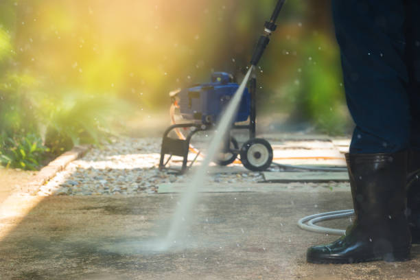 Best Graffiti Removal  in Stratford, CA